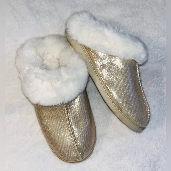 LC Lauren Conrad Shoes - Lauren Conrad Slippers Faux Fur Lining NEW! Sz 7-8
